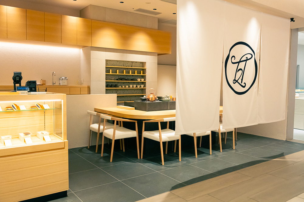 赤坂おぎ乃 和甘ギンザシックス店 イートインスペース「茶寮」